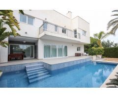 Villa en Venta en Alfaz del Pí / LAlfàs Del Pi, Alicante