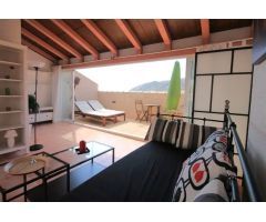 Espectacular ático duplex de tres habitaciones, garaje y piscina en Albir