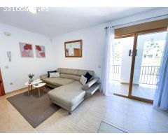 APARTAMENTO CON AMPLIA TERRAZA Y BONITO PATIO INTERIOR