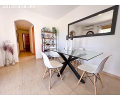 APARTAMENTO CON AMPLIA TERRAZA Y BONITO PATIO INTERIOR