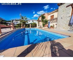 Chalet independiente vistas espectaculares en zona escandinava Captivador, Alfaz del Pi