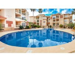 Apartamento de un dormitorio (posible 2) con parking y piscina en Albir