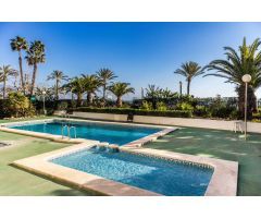 Apartamento en primera línea de playa en Albir