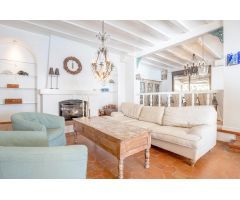 *Impresionante villa en Villajoyosa*