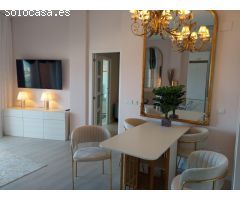 Apartamento de 2 dormitorios y 2 baños, 88m2 en primera linea de Altea