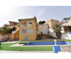 CHALET CON 3 PARCELAS EN BOLNUEVO