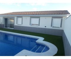 PRECIOSA CASA DE CAMPO CON PISCINA PROPIA