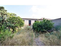 CASA PARA REFORMAR CON PARCELA