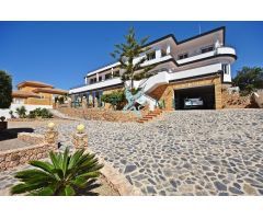 IMPRESIONANTE CHALET DE LUJO EN ISLA PLANA