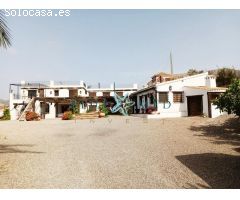 Enorme bonita finca rustica equipada para caballos, ¡con 1552m2 de construcciones!