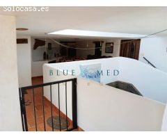 Enorme bonita finca rustica equipada para caballos, ¡con 1552m2 de construcciones!