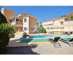 INCREIBLE CHALET CON VISTAS AL MAR A LA VENTA EN BOLNUEVO