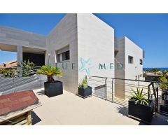 IMPRESIONANTE CHALET A LA VENTA EN BOLNUEVO