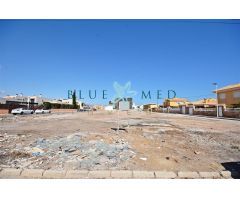 SOLAR URBANO EN LA ZONA DE BAHÍA