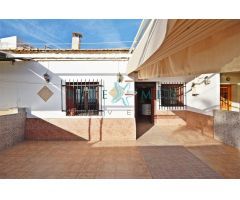 RESTAURANTE Y CASA ANTIGÜA EN PRIMERA LÍNEA DE BOLNUEVO