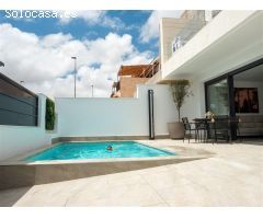 VILLAS MEDITERRANEA