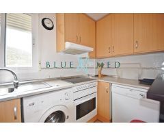 APARTAMENTO CON VISTAS AL MAR Y MONTAÑA EN LA AZOHÍA