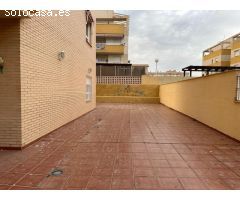 VIVIENDA EN BAJO EN LA ZONA DE LA LOMA
