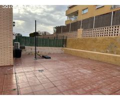 VIVIENDA EN BAJO EN LA ZONA DE LA LOMA