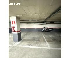 Plaza de Parking Grande en Finca Señorial