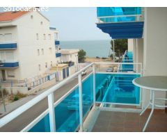 Apartamento de 60 m2 con 2 dormitorios piscina y jardín comunitario