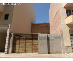 solar de 120 m2 ideal para hacer una casa unifamiliar o apartamentos