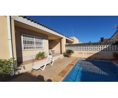 Chalet 95 m2 con 3 dormitorios, y vistas al mar