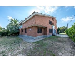 Villa de Lujo en Venta en Cambrils, Tarragona