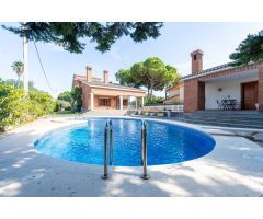 Villa de Lujo en Venta en Cambrils, Tarragona