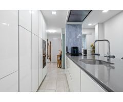 IMPRESIONANTE PISO EN ZONA PUERTO