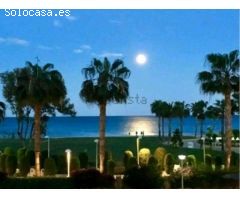 Piso con terraza en primera linea de playa
