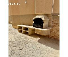 CHALET CON PISCINA CLIMATIZADA  EN LA NUCIA