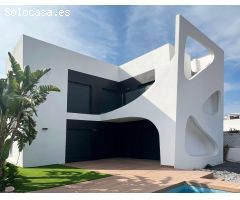 Exclusivas Villas de Obra Nueva en Ciudad Quesada – Diseño, Confort y Ubicación Privilegiada