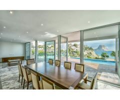 En venta villa moderna de 600m² y tres dormitorios en Calpe.