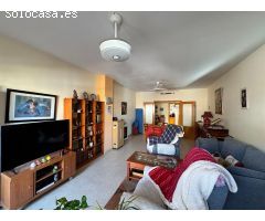 Espacioso Apartamento de 139 m² en el Centro de Teulada, a Solo 4 km de las Playas de Moraira