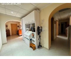 Espacioso Apartamento de 139 m² en el Centro de Teulada, a Solo 4 km de las Playas de Moraira