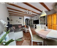 Casa de Pueblo en Teulada: Espaciosa, con Patio, Barbacoa y Lista para Entrar a Vivir