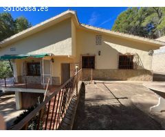 En venta finca con 26000 m2 de terreno, en Turballos.