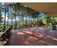 En venta finca con 26000 m2 de terreno, en Turballos.