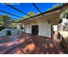 En venta finca con 26000 m2 de terreno, en Turballos.
