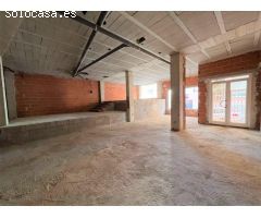 En venta local bajo de 117.20 m², convertible en vivienda  en el centro de Teulada.