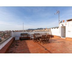 GRAN ÀTIC AMB TERRASSA DE SOMNI I VISTES AL MAR