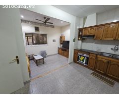 CASA EN VENTA EN EL CENTRO DE CALELLA