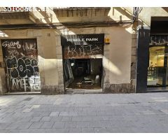 LOCAL COMERCIAL EN VENTA EN RENTABILIDAD  EN EL RAVAL , BARCELONA