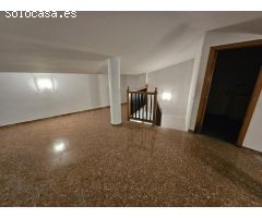 DÚPLEX EN VENTA EN EL CENTRO DE SANT BOI DE LLOBREGAT, BARCELONA