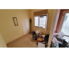 ÁTICO A REFORMAR EN VENTA EN CALLE JOVARA DE CALELLA