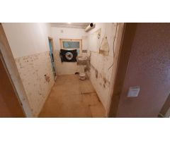 ÁTICO A REFORMAR EN VENTA EN CALLE JOVARA DE CALELLA
