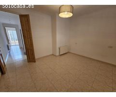 CASA EN VENTA EN EL CENTRO DE CALELLA, BARCELONA
