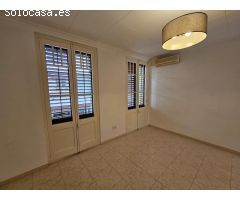 CASA EN VENTA EN EL CENTRO DE CALELLA, BARCELONA