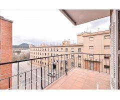OPORTUNIDAD PISO EN VENTA EN EL CENTRO DE MANRESA